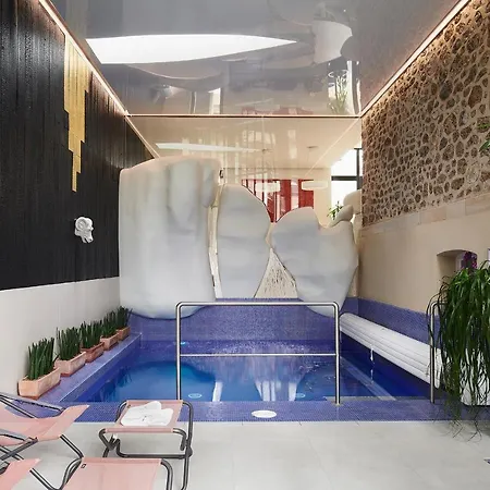 게스트하우스 Manoir Henri Giraud & 5*