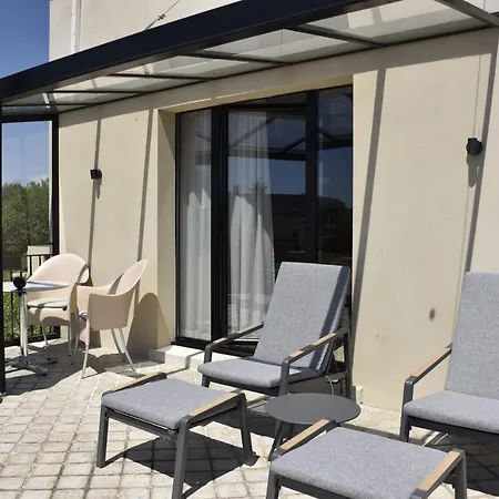 Manoir Henri Giraud & Guest house
