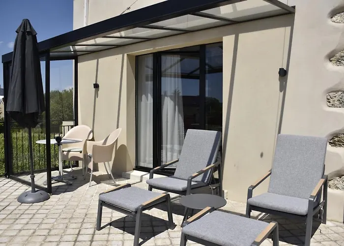 Manoir Henri Giraud & Guest house