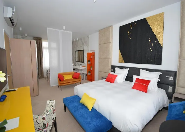 Manoir Henri Giraud & Guest house Ay-Champagne